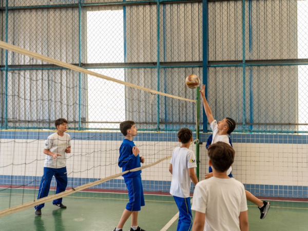 Esporte na rotina escolar: o que os alunos aprendem além das quadras